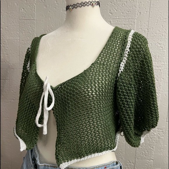 coverup/crop top - Picture 6 of 7